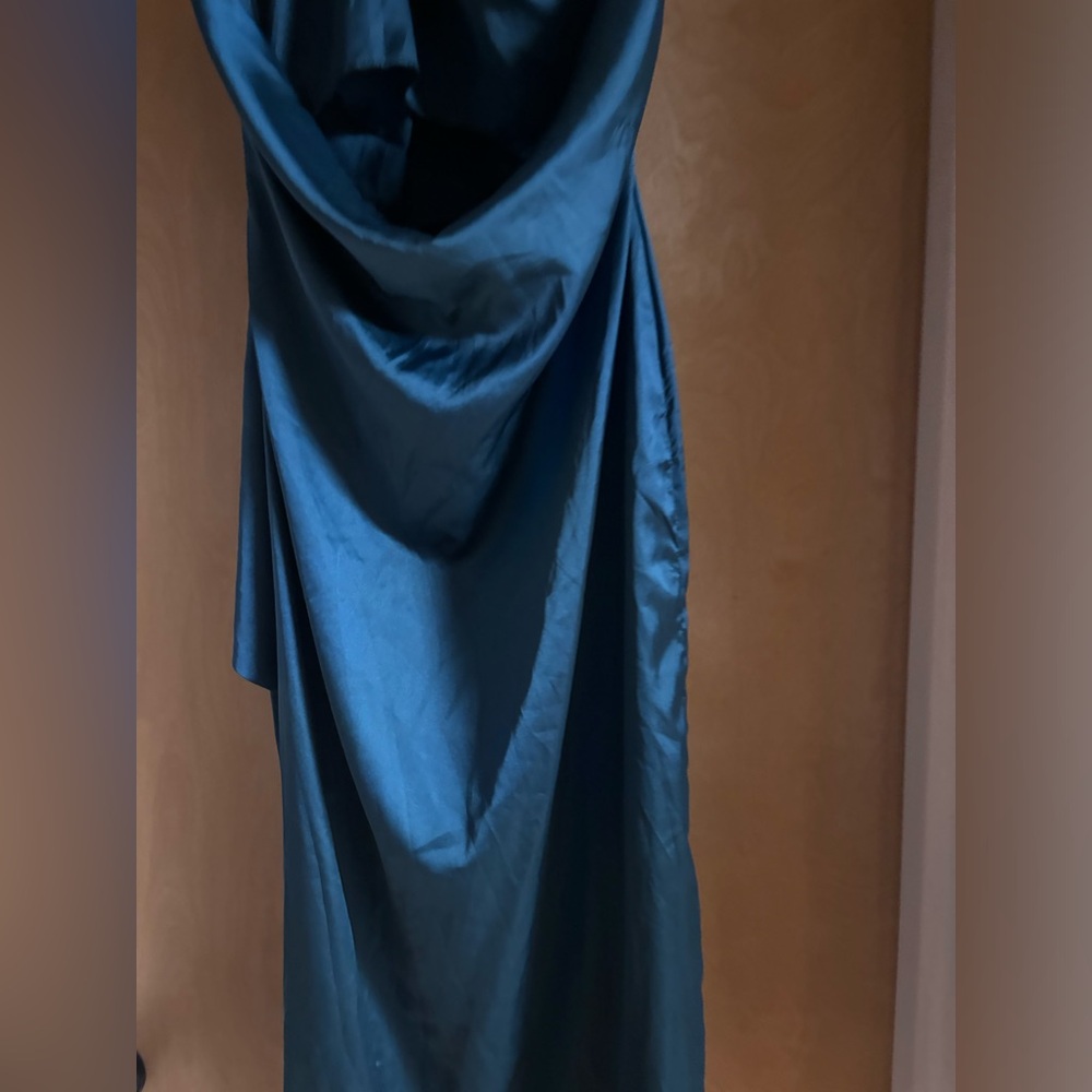 NWT Asymmetrical midi dress - Picture 7 of 7